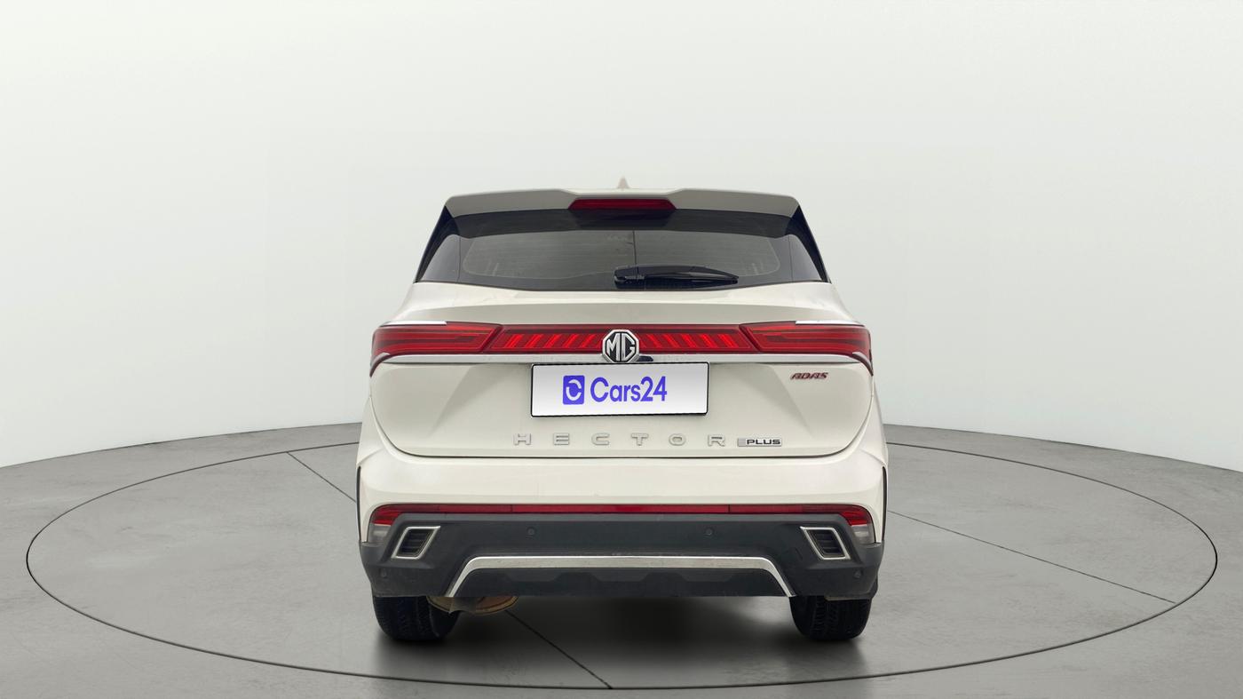 2025 MG HECTOR PLUS SAVVY PRO 1.5 TURBO CVT 7 STR, Petrol, Automatic, 14,716 km, Back/Rear