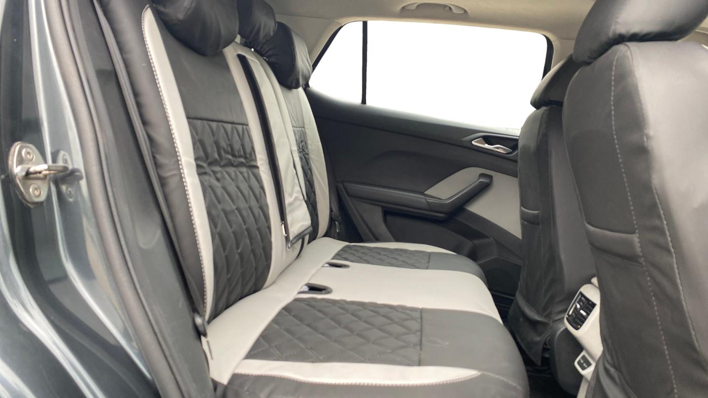 2021 Skoda KUSHAQ STYLE 1.5L TSI MT, Petrol, Manual, 93,417 km, Right Side Rear Door Cabin
