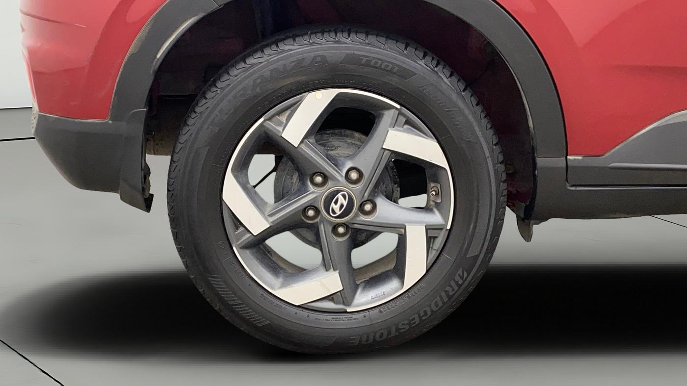 2021 Hyundai VENUE SX PLUS 1.0 TURBO DCT, Petrol, Automatic, 1,13,950 km, Right Rear Wheel