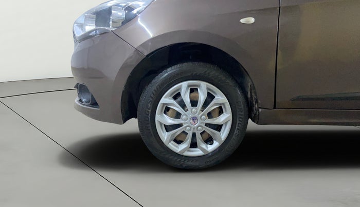 2018 Tata Tiago XT PETROL, CNG, Manual, 61,356 km, Left Front Wheel