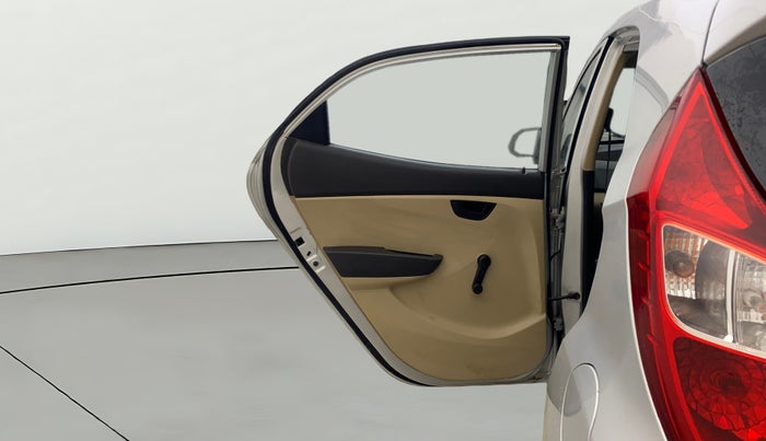 2015 Hyundai Eon ERA +, Petrol, Manual, 93,621 km, LHS Rear Door