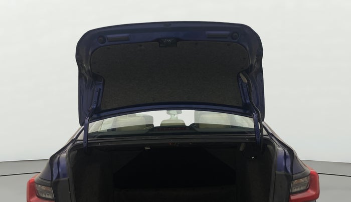 2023 Honda City 1.5L I-VTE V CVT, Petrol, Automatic, 14,294 km, Boot Door Open