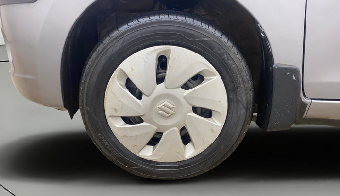 2014 Maruti Celerio ZXI, Petrol, Manual, 77,885 km, Left Front Wheel
