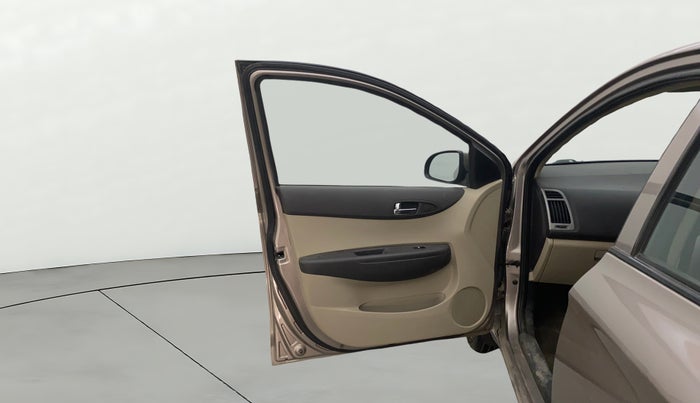 2012 Hyundai i20 MAGNA (O) 1.2, Petrol, Manual, 55,696 km, LHS Front Door