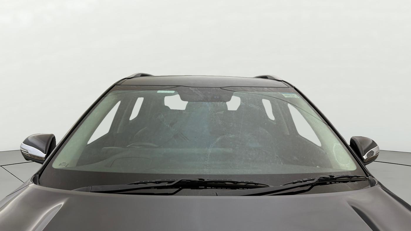 2023 KIA SELTOS X LINE 1.5 DIESEL AT, Diesel, Automatic, 65,976 km, Front Windshield