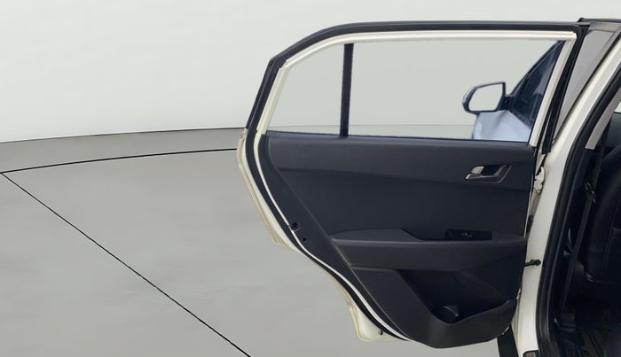 2016 Hyundai Creta SX PLUS 1.6 DIESEL, Diesel, Manual, 87,985 km, LHS Rear Door