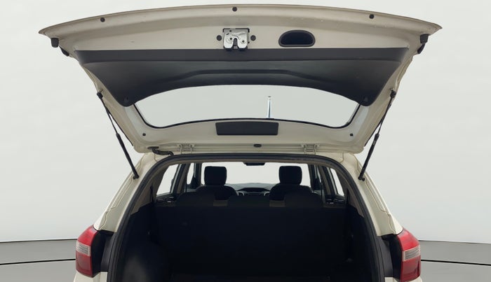 2016 Hyundai Creta E PLUS 1.6 PETROL, Petrol, Manual, 39,971 km, Boot Door Open