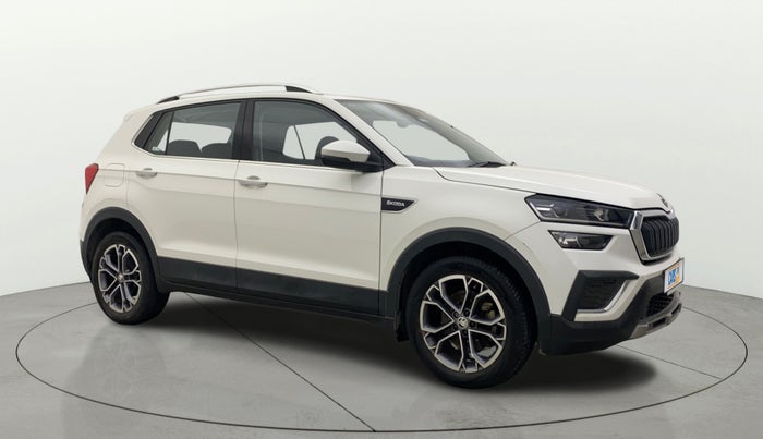 2022 Skoda KUSHAQ STYLE 1.5L TSI DSG, Petrol, Automatic, 27,752 km, Right Front Diagonal