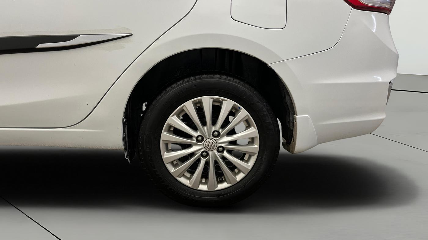 2021 Maruti Ciaz DELTA 1.5 SHVS MT PETROL, Petrol, Manual, 53,411 km, Left Rear Wheel