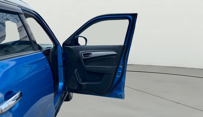 2016 Maruti Vitara Brezza ZDI, Diesel, Manual, 73,581 km, RHS Front Door