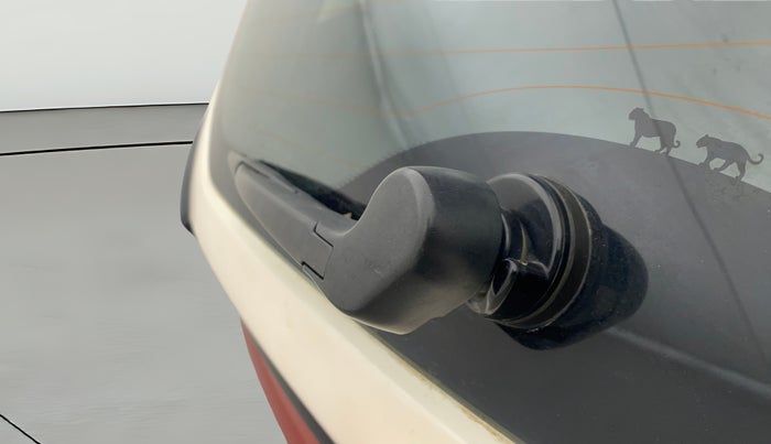 2018 Tata NEXON XZA PLUS DIESEL, Diesel, Automatic, 68,165 km, Rear Wiper