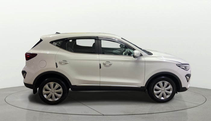 2024 MG ASTOR Sprint 1.5 MT (Ivory), Petrol, Manual, 7,166 km, Right Side View