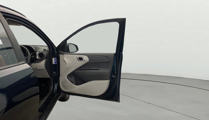 2021 Hyundai GRAND I10 NIOS SPORTZ 1.2 KAPPA VTVT CNG, CNG, Manual, 97,481 km, RHS Front Door