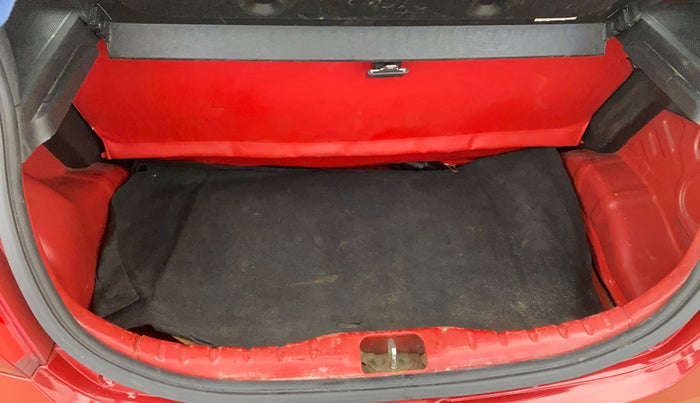 2017 Hyundai Eon MAGNA +, Petrol, Manual, 1,07,046 km, Boot Open Zoomed View