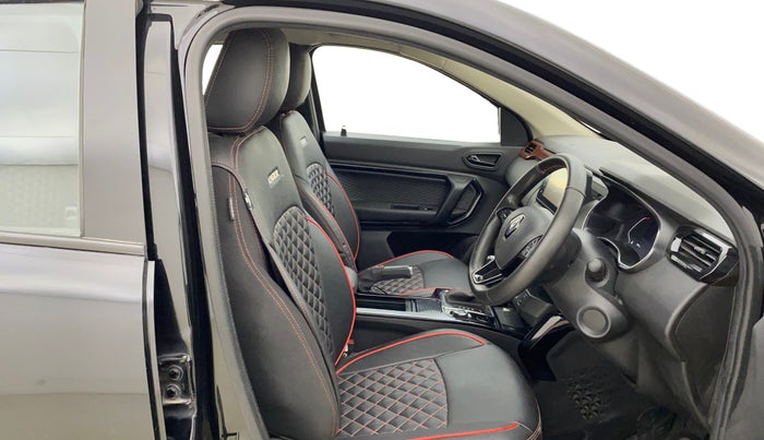 2023 Renault Kiger RXZ TURBO CVT, Petrol, Automatic, 48,965 km, Right Side Front Door Cabin