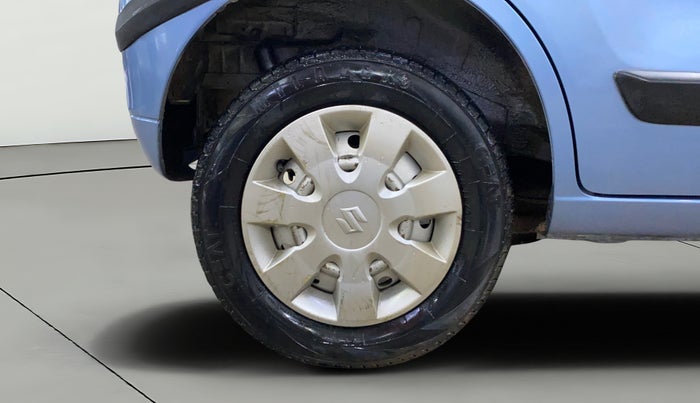 2013 Maruti Wagon R 1.0 LXI, Petrol, Manual, 65,477 km, Right Rear Wheel