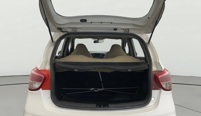 2017 Hyundai Grand i10 SPORTZ (O) 1.2 KAPPA VTVT, Petrol, Manual, 70,552 km, Boot Open Zoomed View