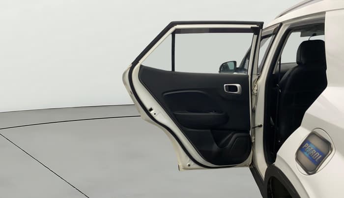 2019 Hyundai VENUE SX 1.0 TURBO, Petrol, Manual, 1,01,334 km, LHS Rear Door