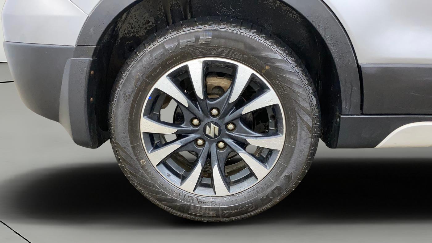 2022 Maruti S Cross ZETA AT 1.5, Petrol, Automatic, 42,876 km, Right Rear Wheel