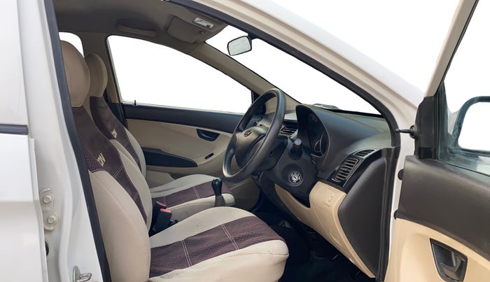 2013 Hyundai Eon MAGNA +, Petrol, Manual, 40,001 km, Right Side Front Door Cabin