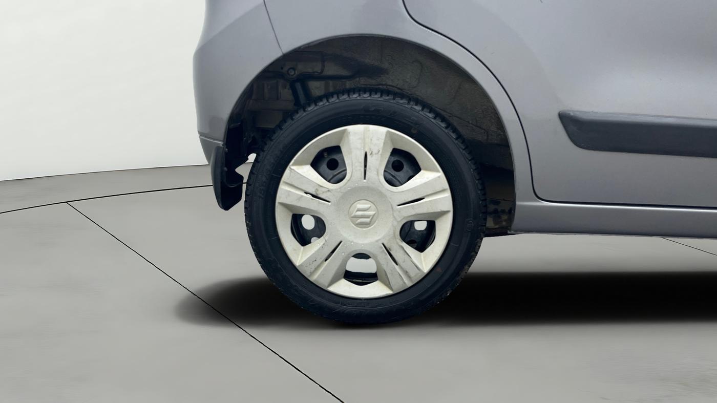 2018 Maruti Wagon R 1.0 VXI, Petrol, Manual, 61,840 km, Right Rear Wheel