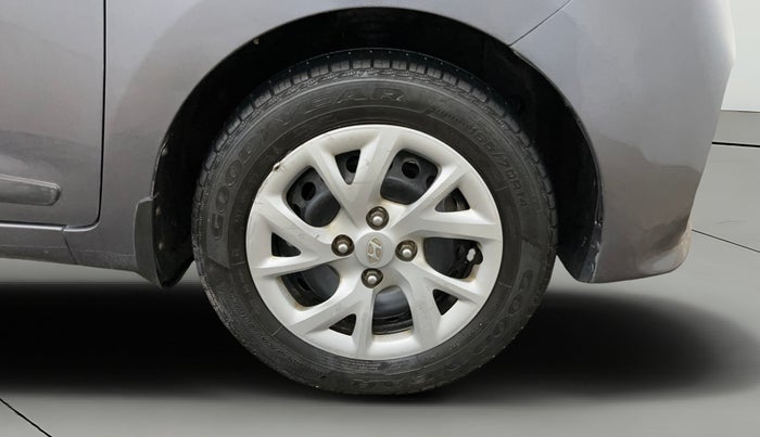 2019 Hyundai Grand i10 MAGNA 1.2 KAPPA VTVT, Petrol, Manual, 72,636 km, Right Front Wheel