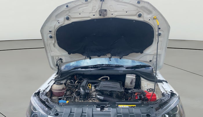 2021 Skoda Rapid 1.0 AMBITION TSI MT, Petrol, Manual, 39,688 km, Open Bonet