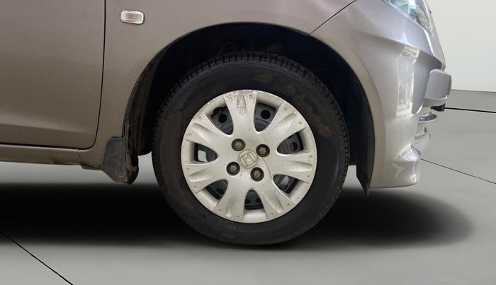 2013 Honda Amaze 1.2L I-VTEC S AT, Petrol, Automatic, 22,945 km, Right Front Wheel