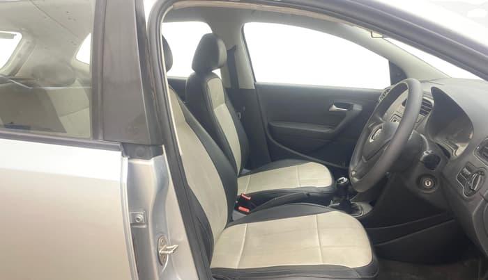 2021 Volkswagen Polo TRENDLINE 1.0L, Petrol, Manual, 56,113 km, Right Side Front Door Cabin
