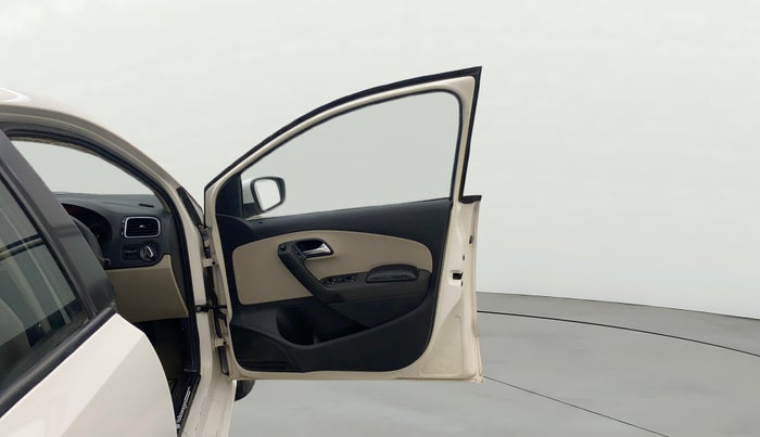 2013 Volkswagen Polo HIGHLINE1.2L, Petrol, Manual, 71,863 km, RHS Front Door