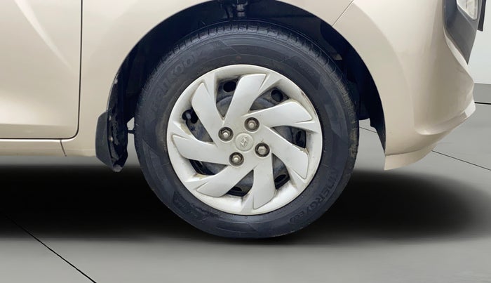 2019 Hyundai NEW SANTRO SPORTZ MT, Petrol, Manual, 25,626 km, Right Front Wheel