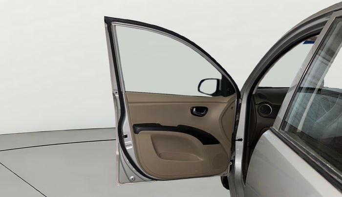 2015 Hyundai i10 SPORTZ 1.1, Petrol, Manual, 33,960 km, LHS Front Door