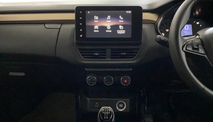 2021 Renault Kiger RXT (O) MT, Petrol, Manual, 45,509 km, Air Conditioner