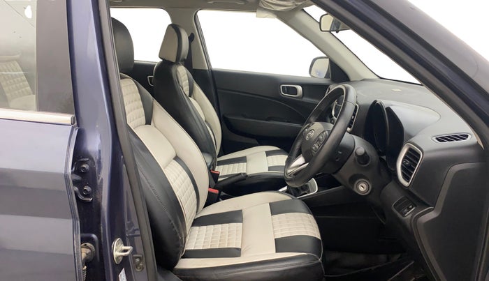 2021 Hyundai VENUE SX 1.0 TURBO, Petrol, Manual, 78,864 km, Right Side Front Door Cabin