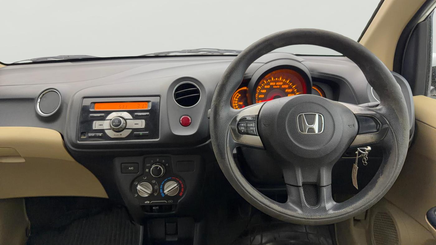 2014 Honda Amaze 1.2L I-VTEC S, Petrol, Manual, 95,687 km, Steering Wheel Close Up