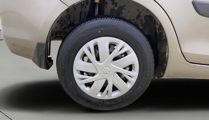 2015 Maruti Swift Dzire VXI, Petrol, Manual, 47,451 km, Right Rear Wheel