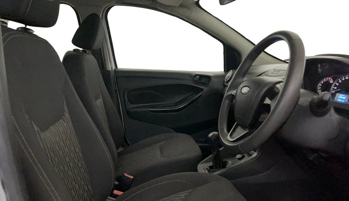 2020 Ford New Figo TITANIUM 1.2 PETROL MT, Petrol, Manual, 28,854 km, Right Side Front Door Cabin