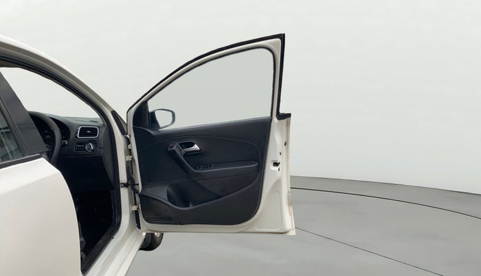 2018 Volkswagen Polo HIGHLINE PLUS 1.0 16 ALLOY, Petrol, Manual, 73,237 km, RHS Front Door