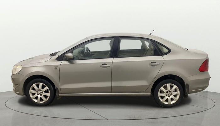 2013 Skoda Rapid AMBITION 1.6 TDI CR MT, Diesel, Manual, 1,14,039 km, Left Side