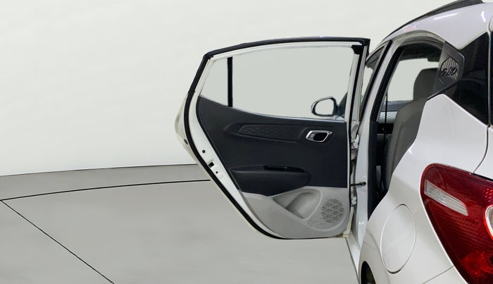 2022 Hyundai GRAND I10 NIOS SPORTZ 1.2 KAPPA VTVT, Petrol, Manual, 96,080 km, LHS Rear Door