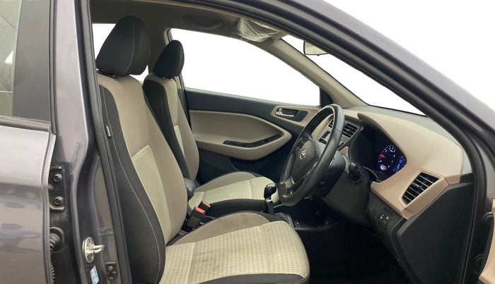2019 Hyundai Elite i20 ASTA 1.2 (O), Petrol, Manual, 54,565 km, Right Side Front Door Cabin