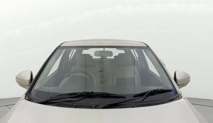 2015 Maruti Swift VXI, Petrol, Manual, 51,765 km, Front Windshield