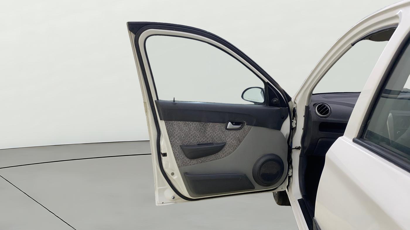 2018 Maruti Alto 800 VXI, CNG, Manual, 1,09,638 km, LHS Front Door