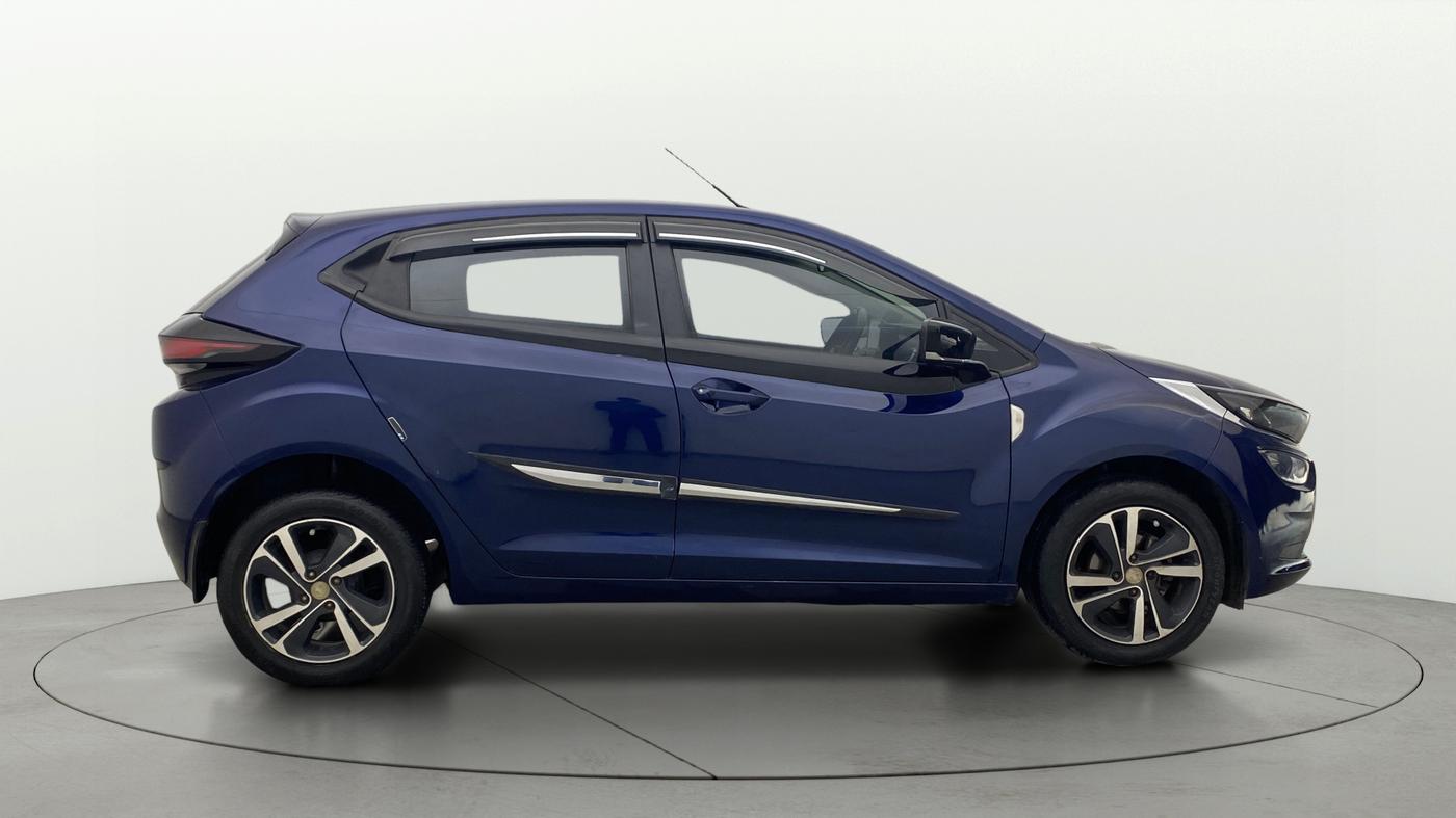 2022 Tata ALTROZ XZA, Petrol, Automatic, 28,812 km, Right Side View