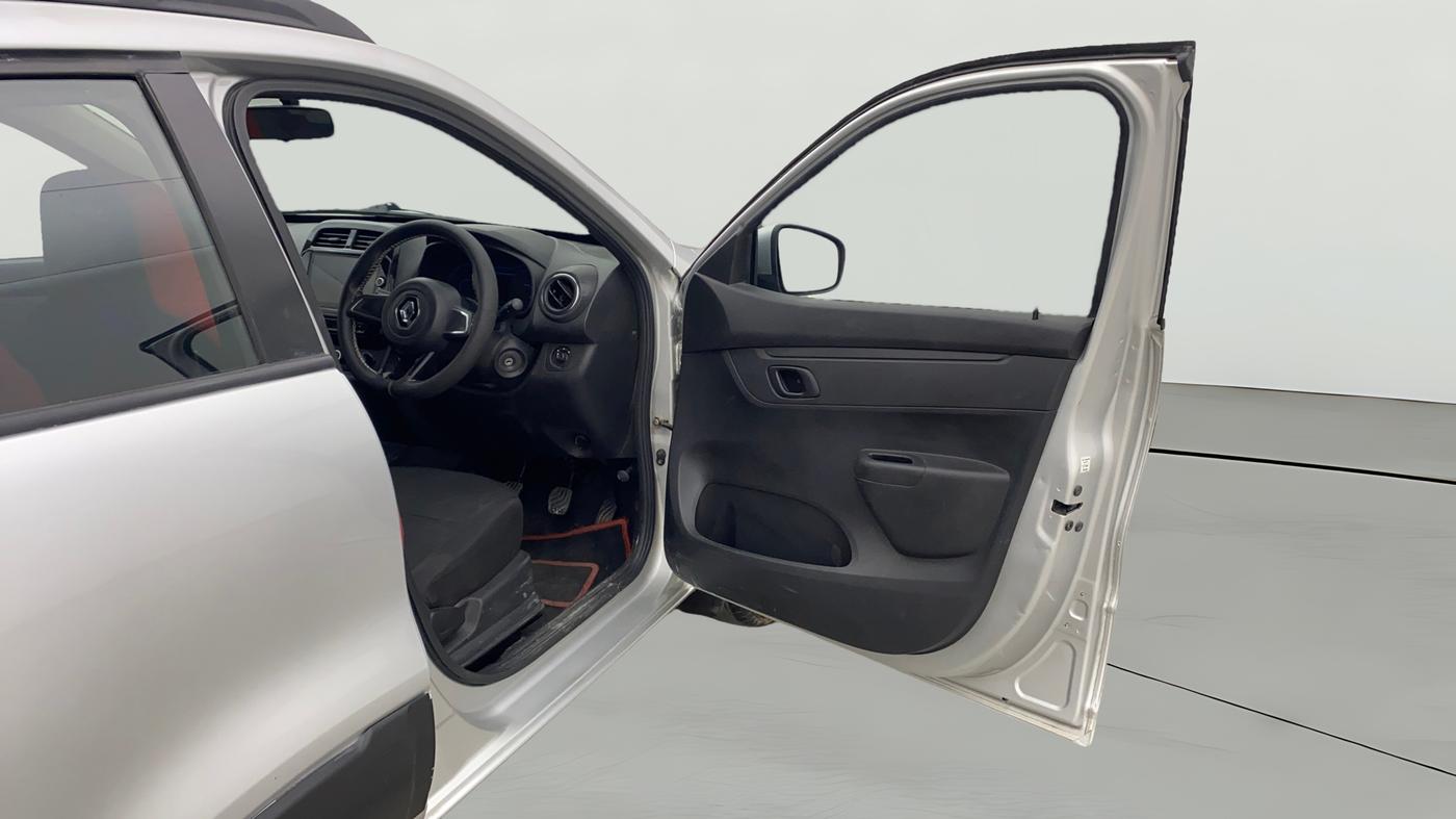 2022 Renault Kwid RXT 1.0, Petrol, Manual, 17,539 km, RHS Front Door