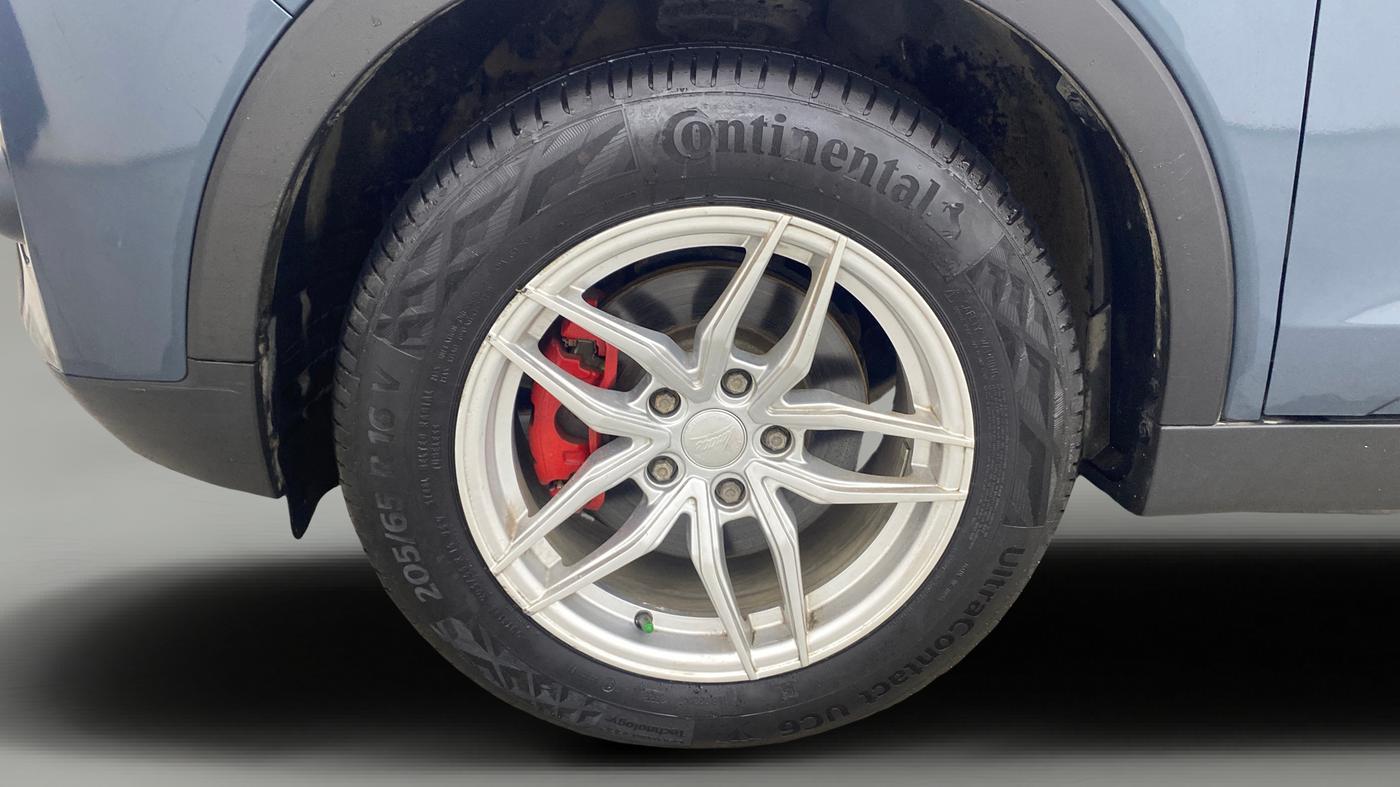 2021 Mahindra XUV300 W6 1.5 Diesel, Diesel, Manual, 46,982 km, Left Front Wheel