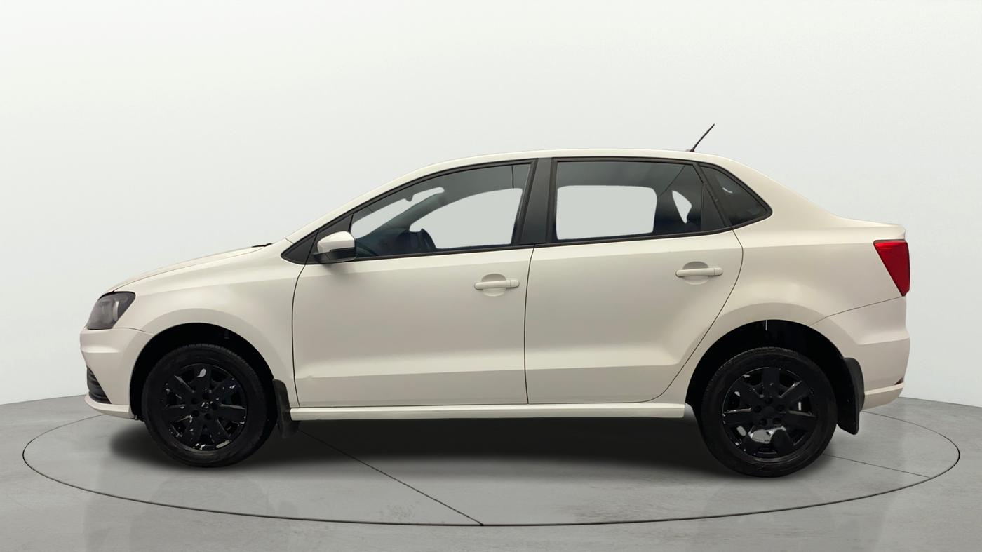 2017 Volkswagen Ameo TRENDLINE 1.2L, Petrol, Manual, 72,579 km, Left Side