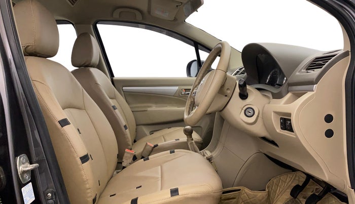 2016 Maruti Ertiga VXI, CNG, Manual, 55,657 km, Right Side Front Door Cabin