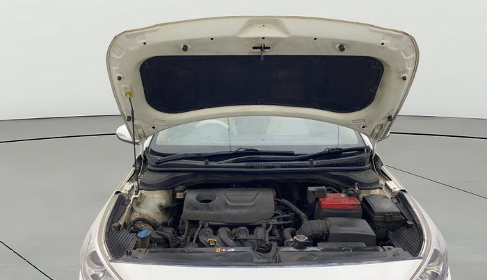 2019 Hyundai Verna 1.6 VTVT SX, Petrol, Manual, 1,12,885 km, Open Bonet
