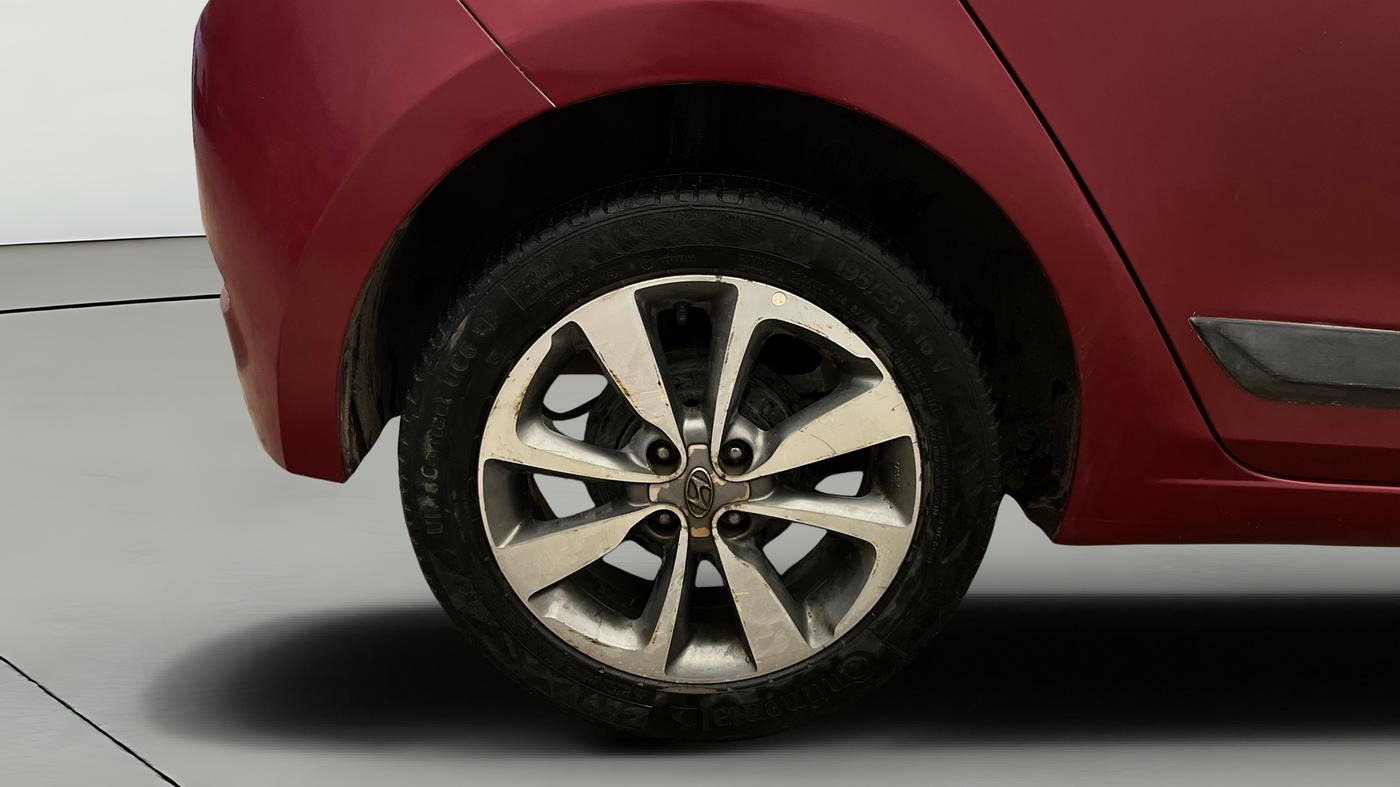 2016 Hyundai Elite i20 ASTA 1.2 (O), Petrol, Manual, 63,520 km, Right Rear Wheel